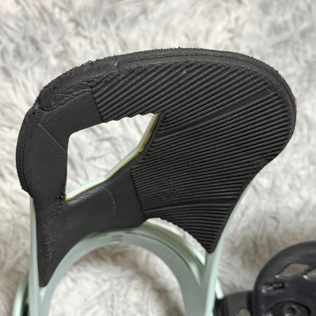 Burton Cartel EST ビンディング