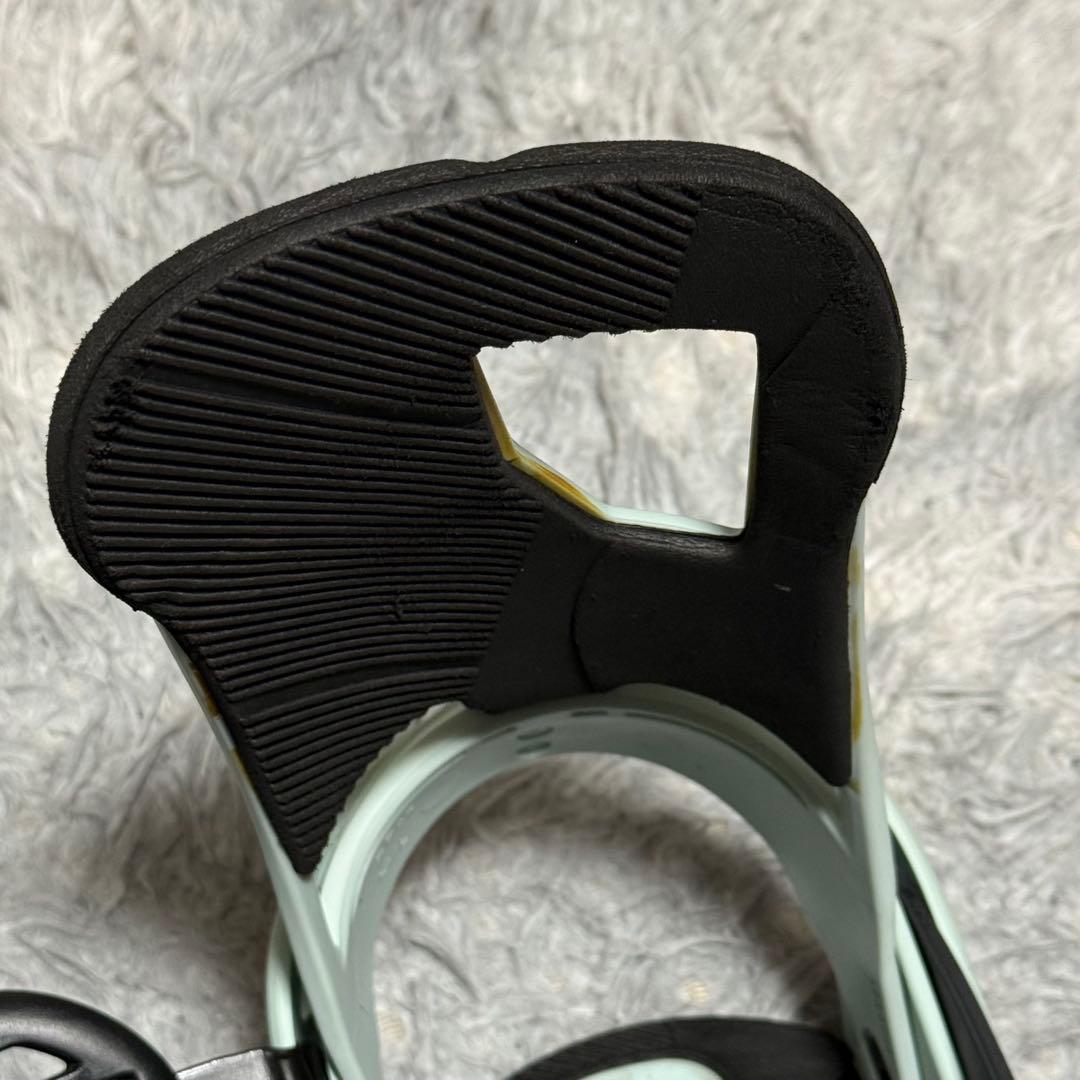 Burton Cartel EST ビンディング