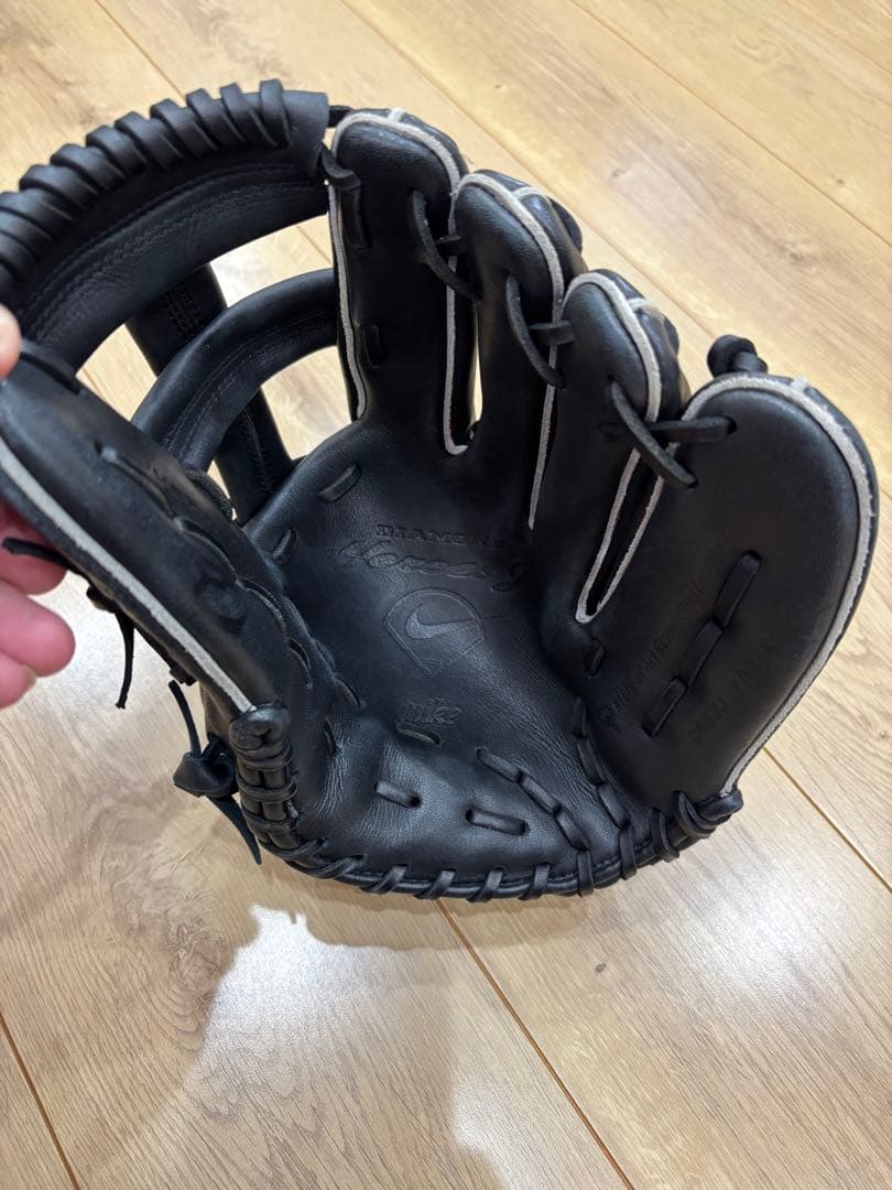 NIKE一般硬式内野手グローブ！廃盤品！高校野球対応品！ほぼ新品！