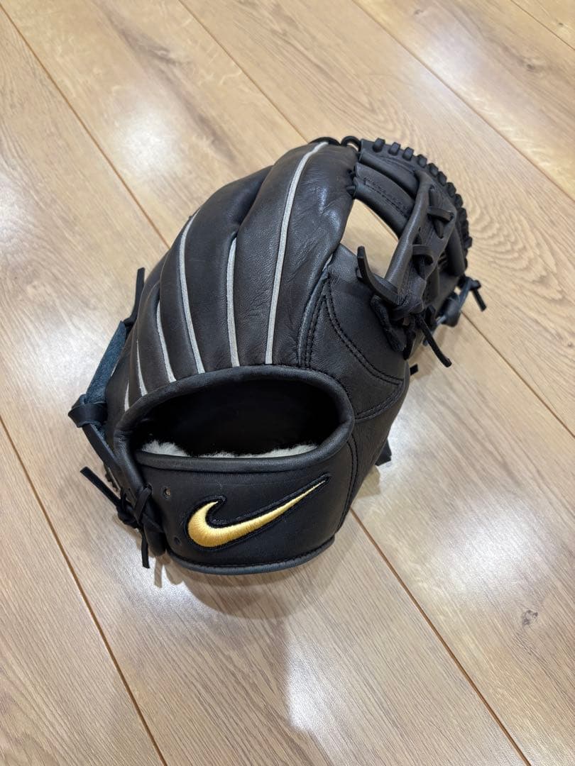 NIKE一般硬式内野手グローブ！廃盤品！高校野球対応品！ほぼ新品！