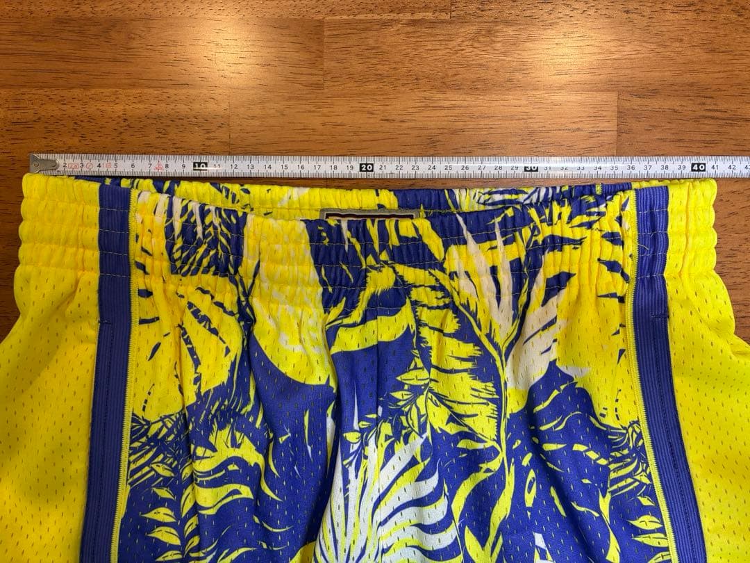 ウェア Mitchell & Ness TROPICAL Lakers