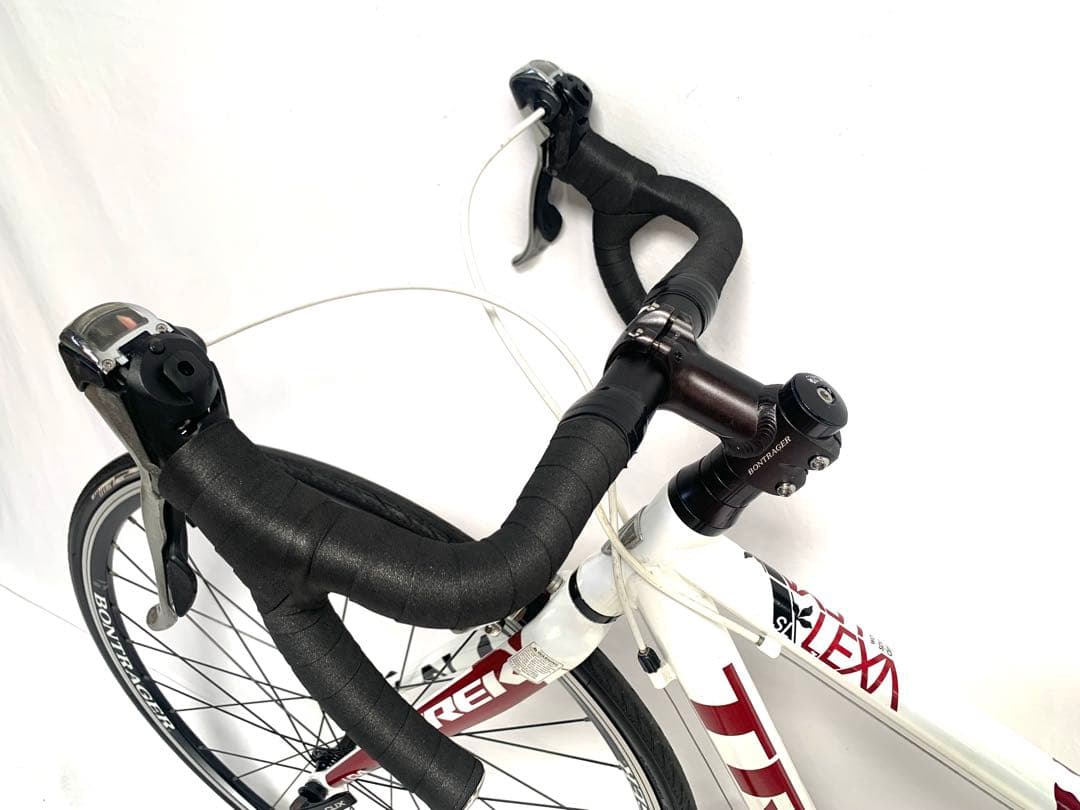 【即乘】送料無料 トレック TREK クロスバイクLEXA超軽量9.1キロ27速