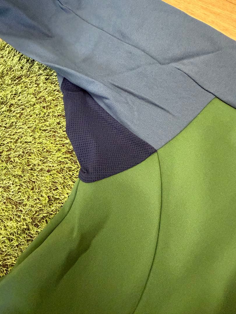 ニ*ん様 新品正規品【TFW49/size L】ワンピース　長袖ポロシャツカット