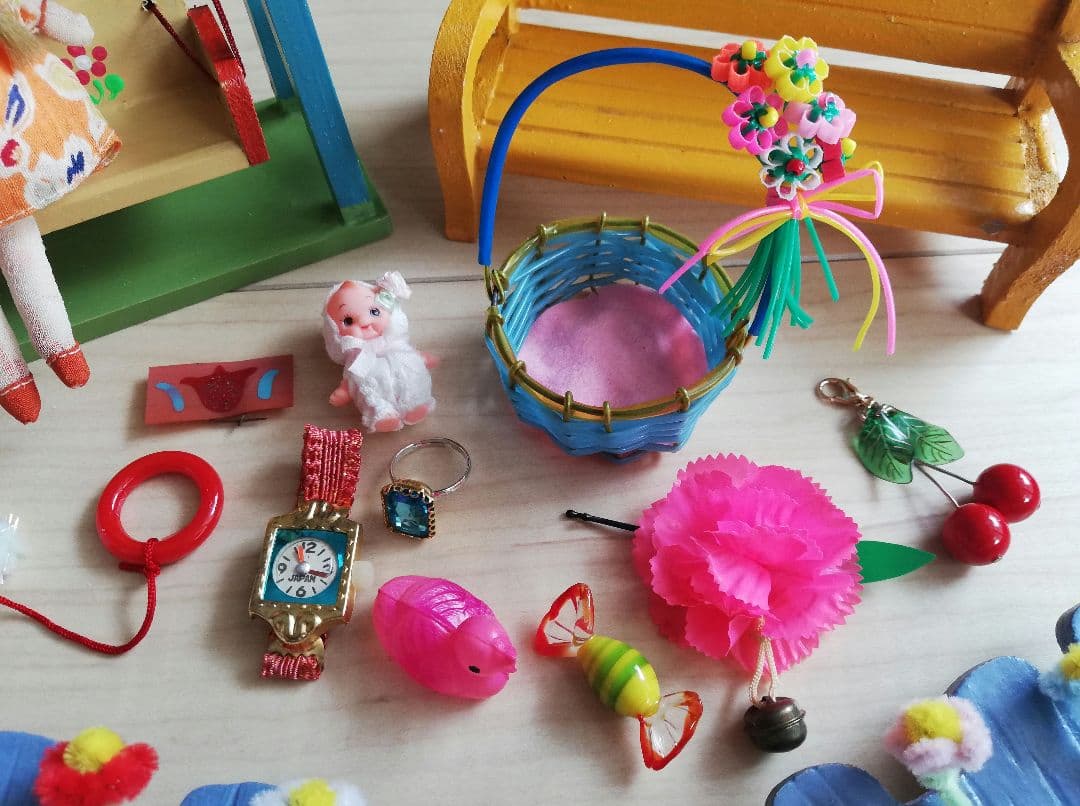 昭和レトロ玩具　ヘロヘロ人形　木の家具