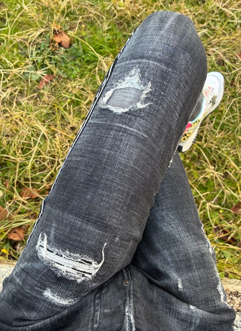 ディースクエアード スケーターブラックデニム（42）