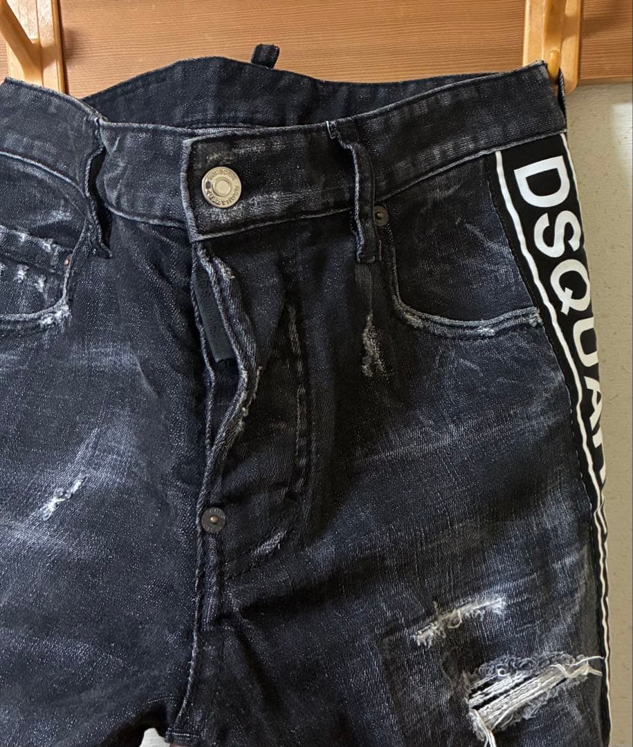 ディースクエアード スケーターブラックデニム（42）
