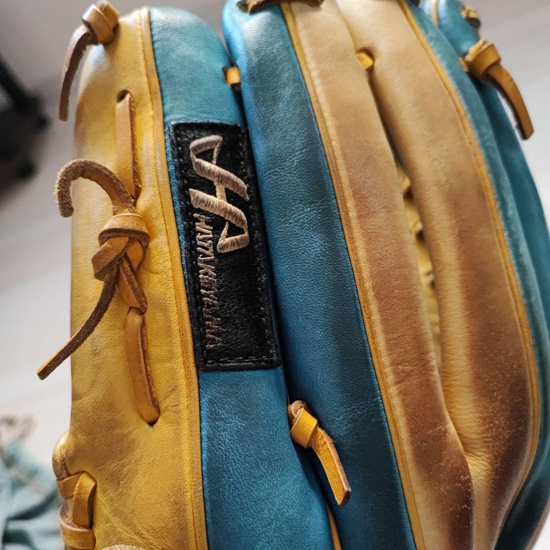 ハタケヤマ 硬式野球グローブ 青黄色 外野手右