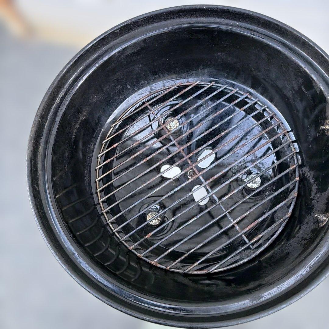 Weber 温度計付き 丸型BBQグリル キャスター付【A-262】