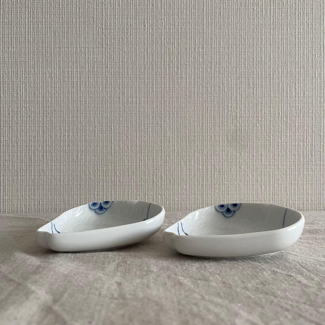 ロイヤル コペンハーゲン ブルーパルメッテ ペタルディッシュ　4個