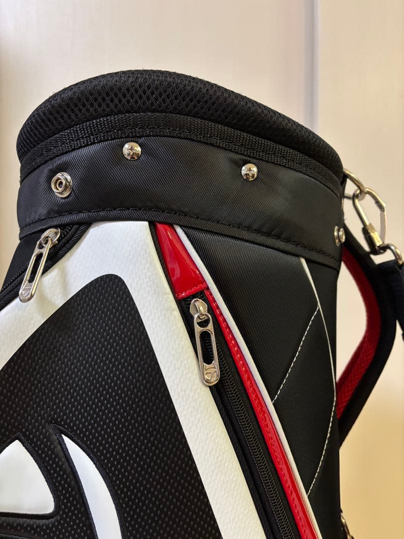 【美品】TaylorMade テーラーメイド　キャディバッグ ブラック