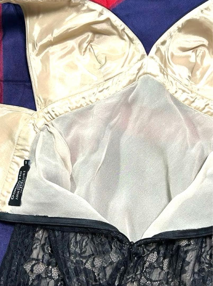 Anniversaire 表参道のベストドレス　ビジュと瀟酒なレース