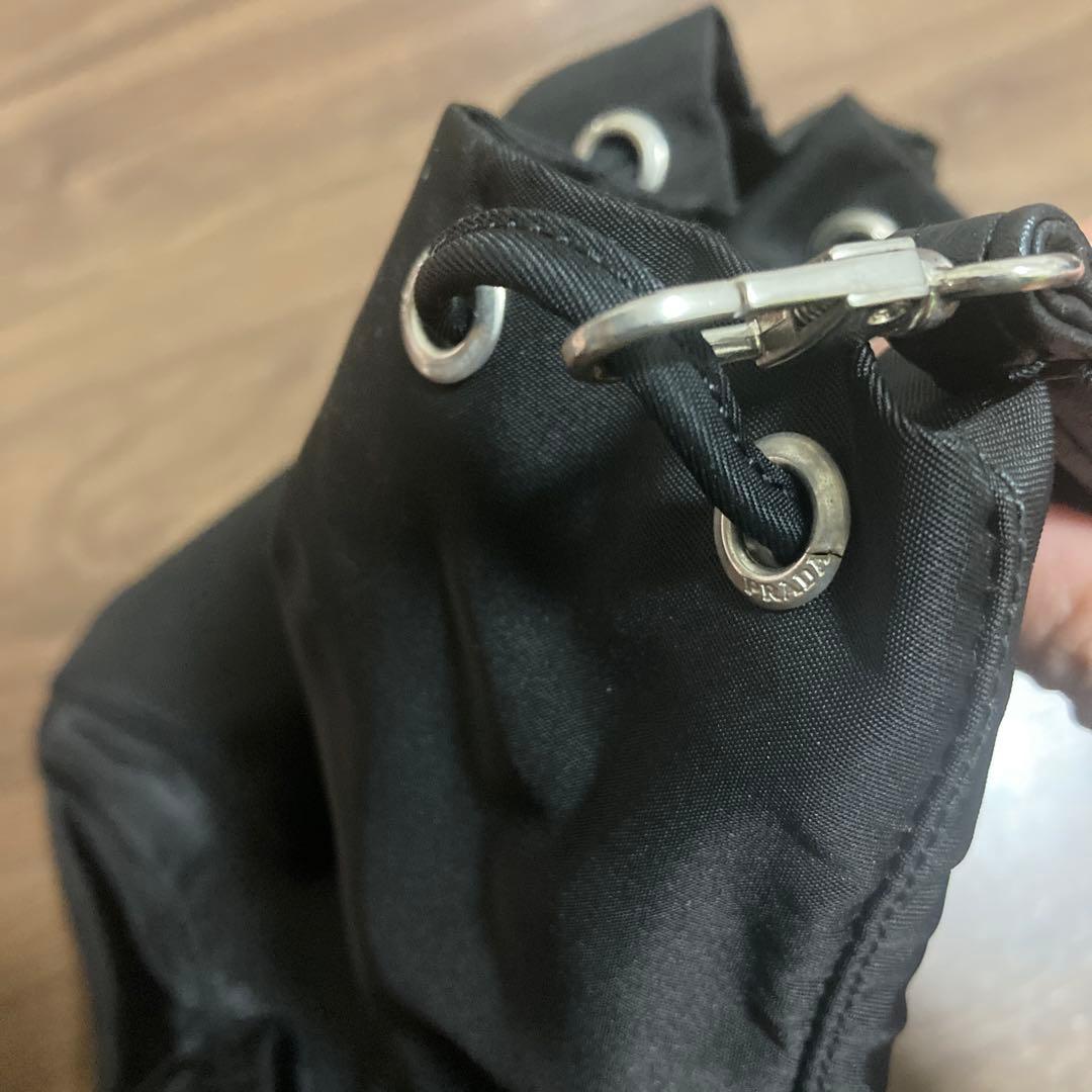 PRADA プラダ　巾着ポーチ