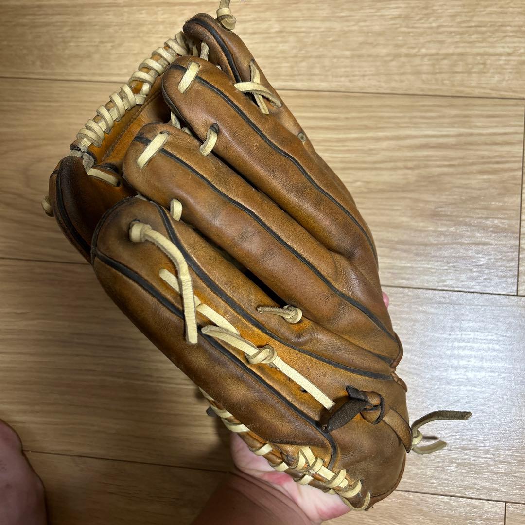 ミズノプロ硬式外野手用　 早い者勝ち！