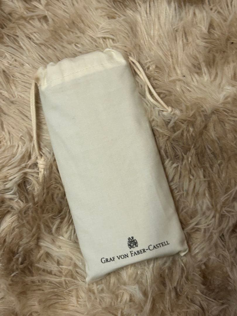 【焼きサバ】GRAF VON FABER-CASTELL ペンケース