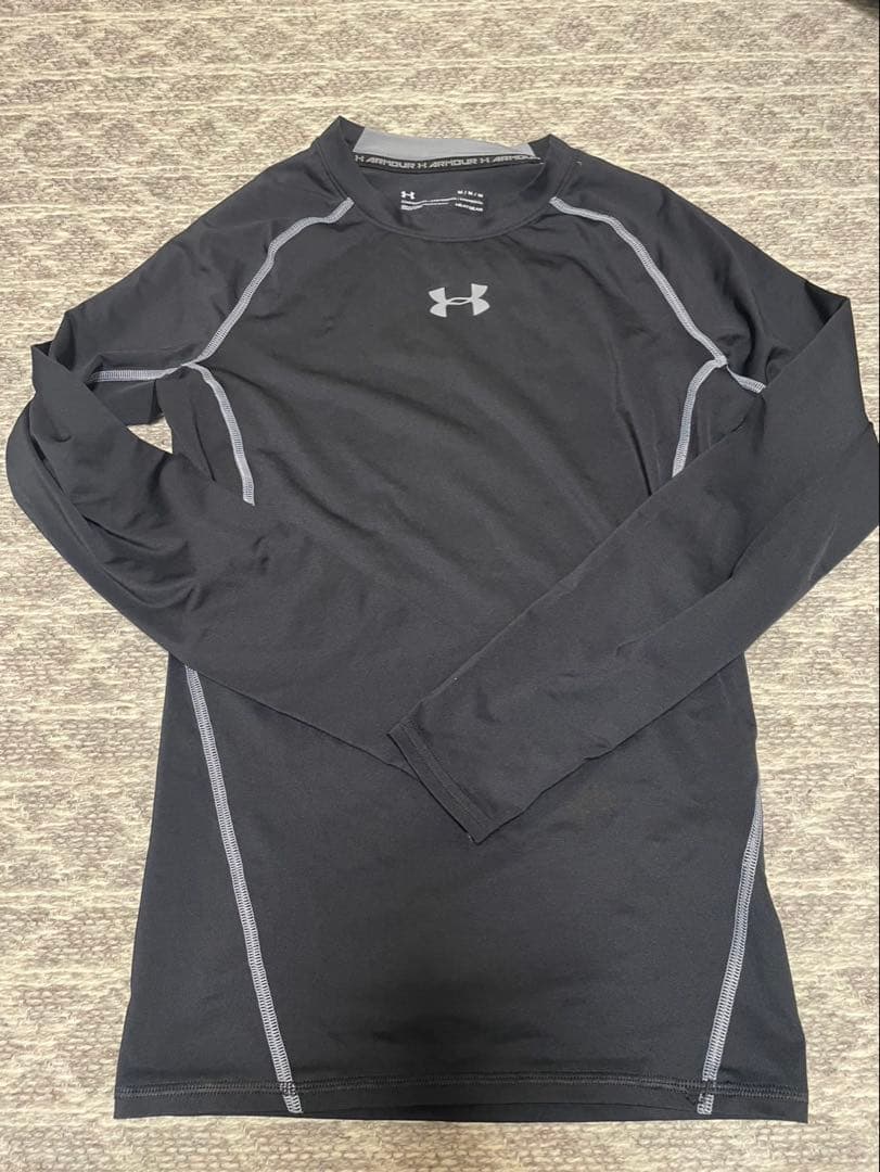 アンダーアーマー　UNDER ARMOUR 新品　5着