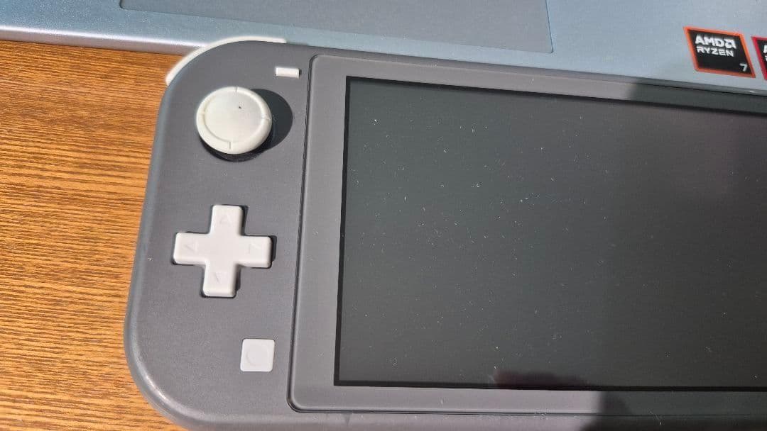 Nintendo switch lite ジャンク　2302HK