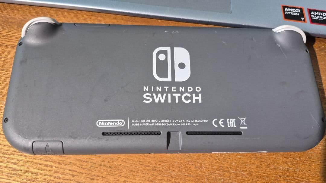 Nintendo switch lite ジャンク　2302HK