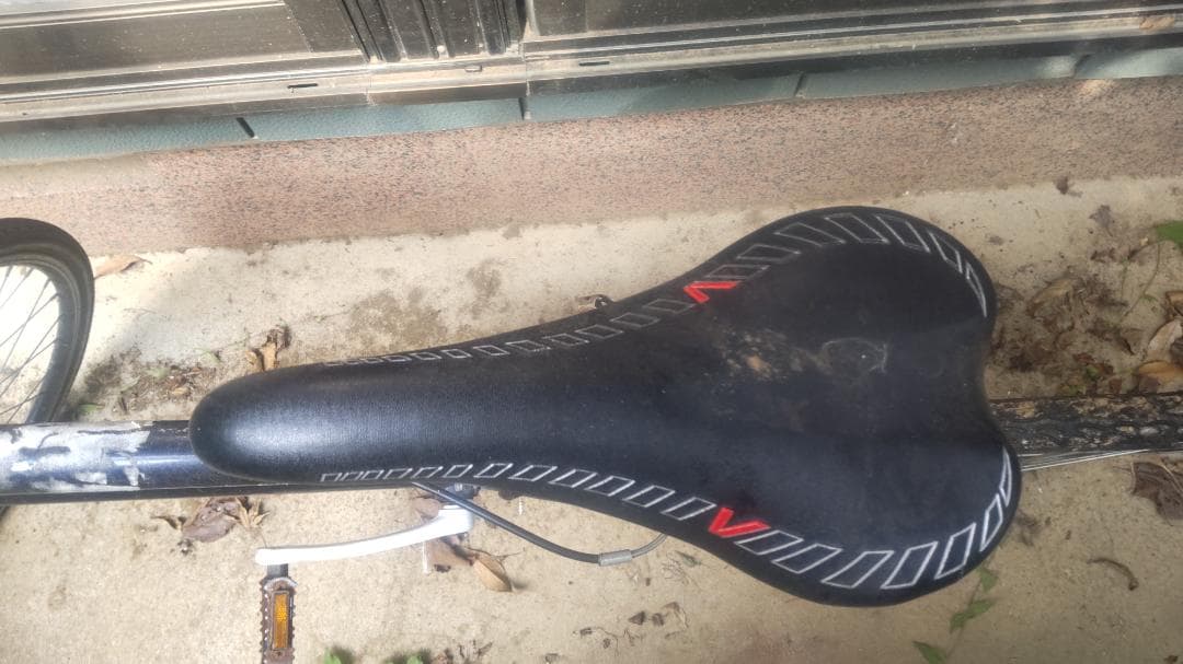 中古）RENAULT D-NAST スポーツバイク 深ネイビー 軽くて速い自転車