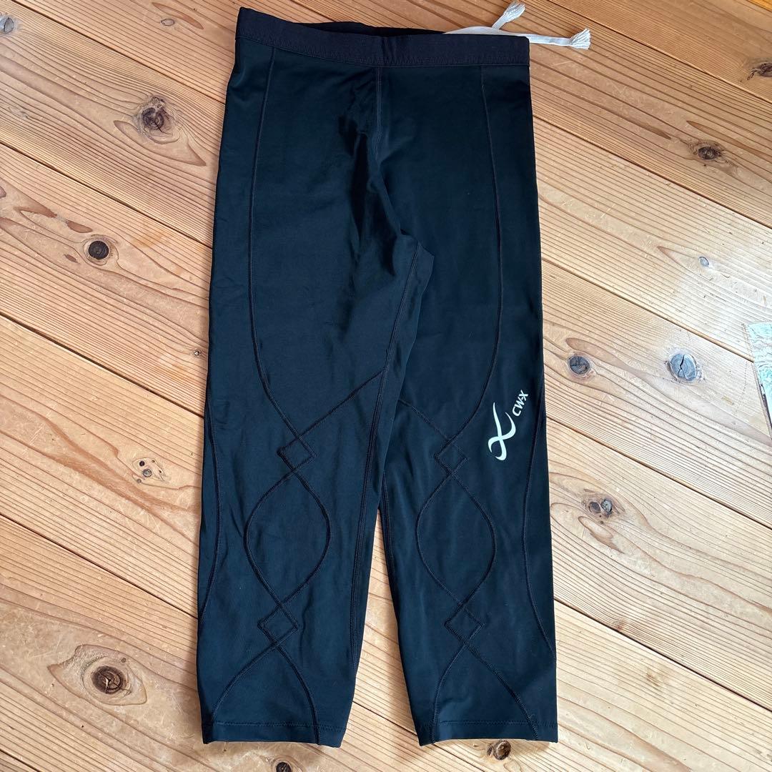 【美品】CW-X 黒 インナータイツ スポー用　セミロング（膝下丈）レディースL