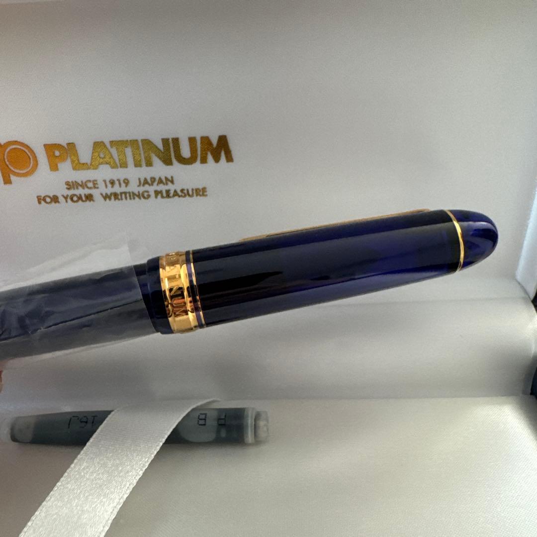 【スヌス・ムムリケン】PLATINUM #3776 CENTURY 万年筆