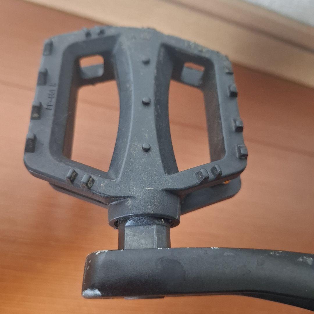 ヨツバサイクル　１２インチ　(匿名配送！配送料込価格！一部分解後の梱包←要確認)