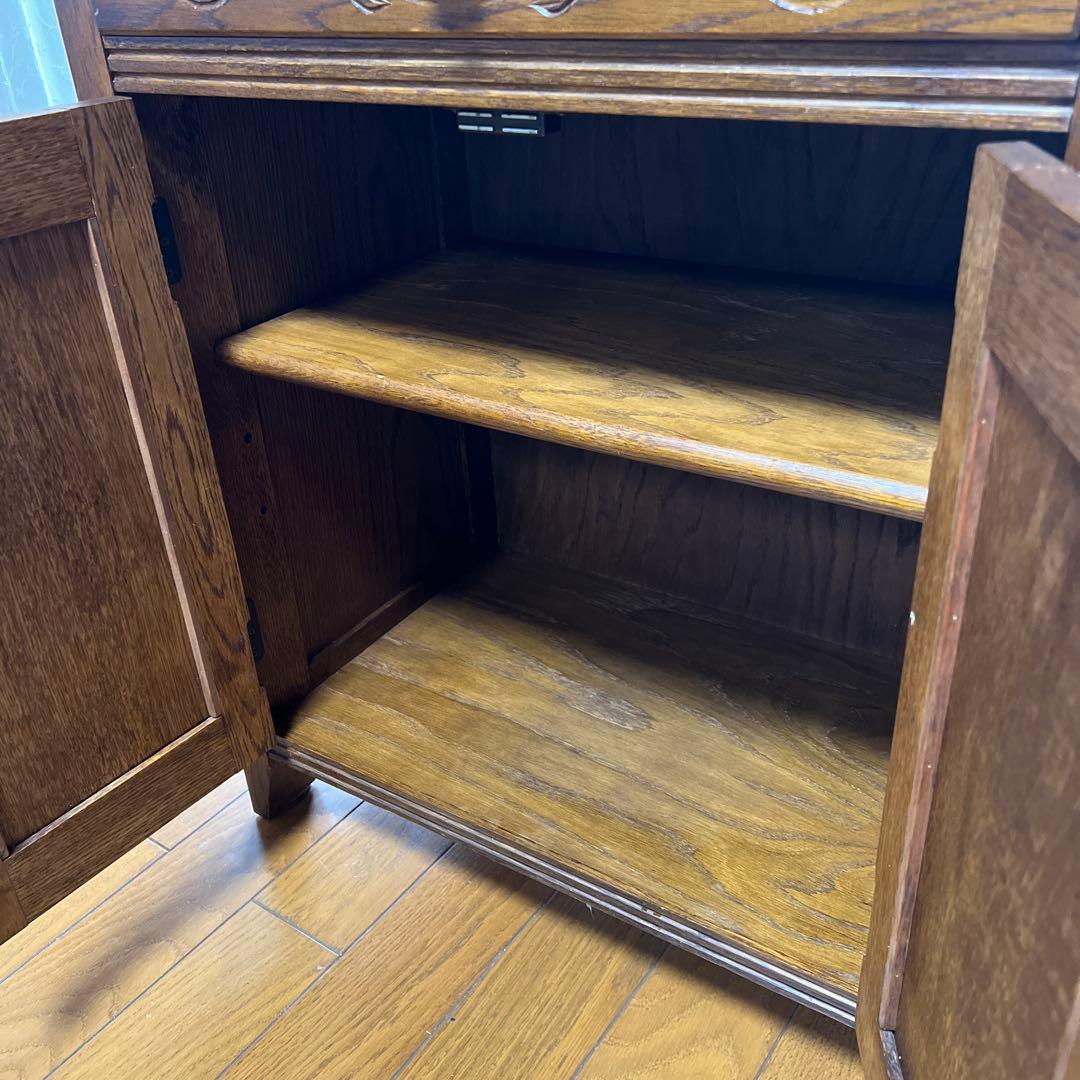 ダークブラウン木製キャビネット