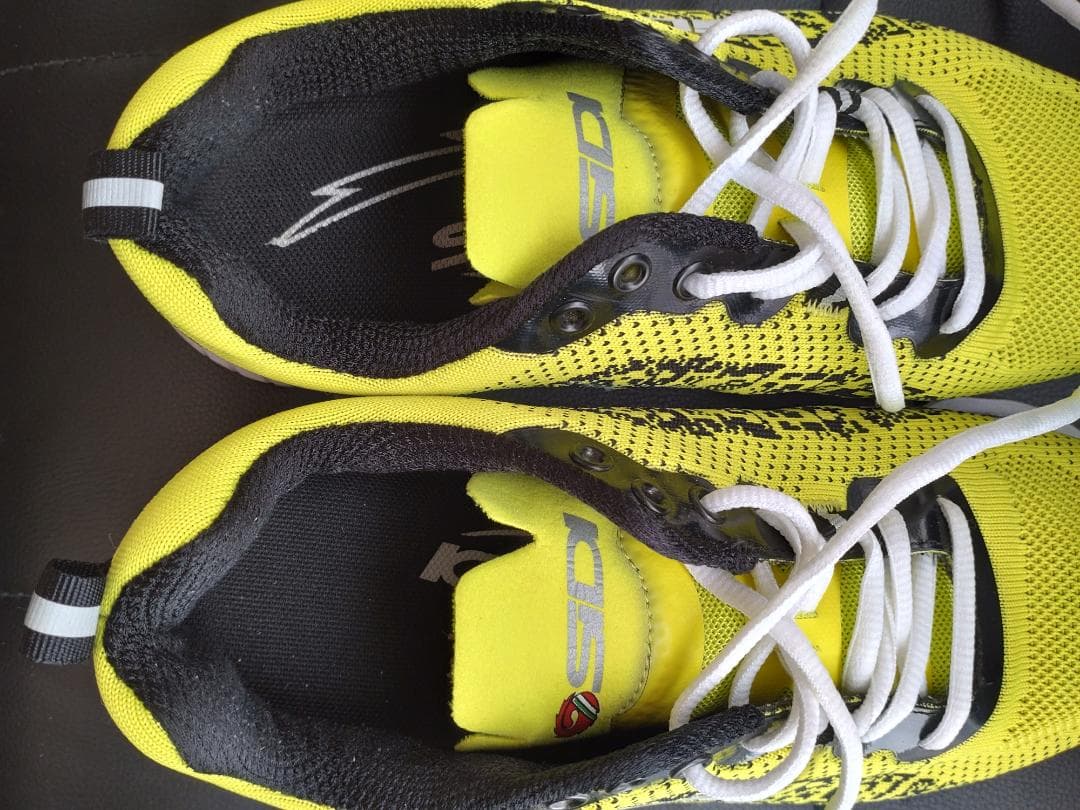 SIDIスニーカー ゴシップ GOSSIP イエロー/ブラック 42(26,5)