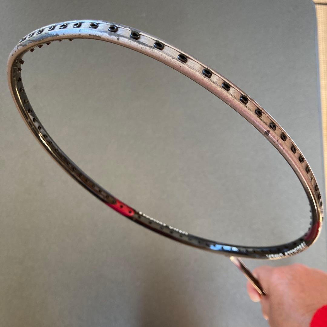 バドミントンラケット YONEX