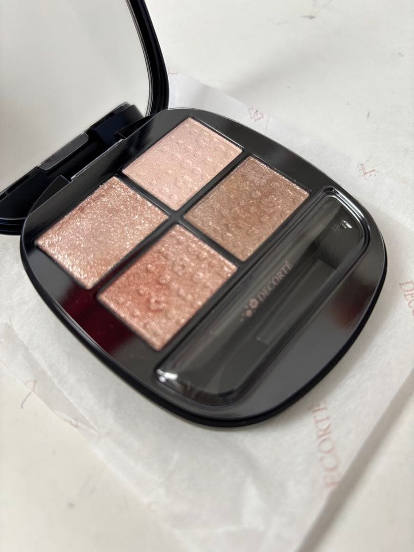 コスメデコルテ　エターナルブルーム　アイシャドウ　08