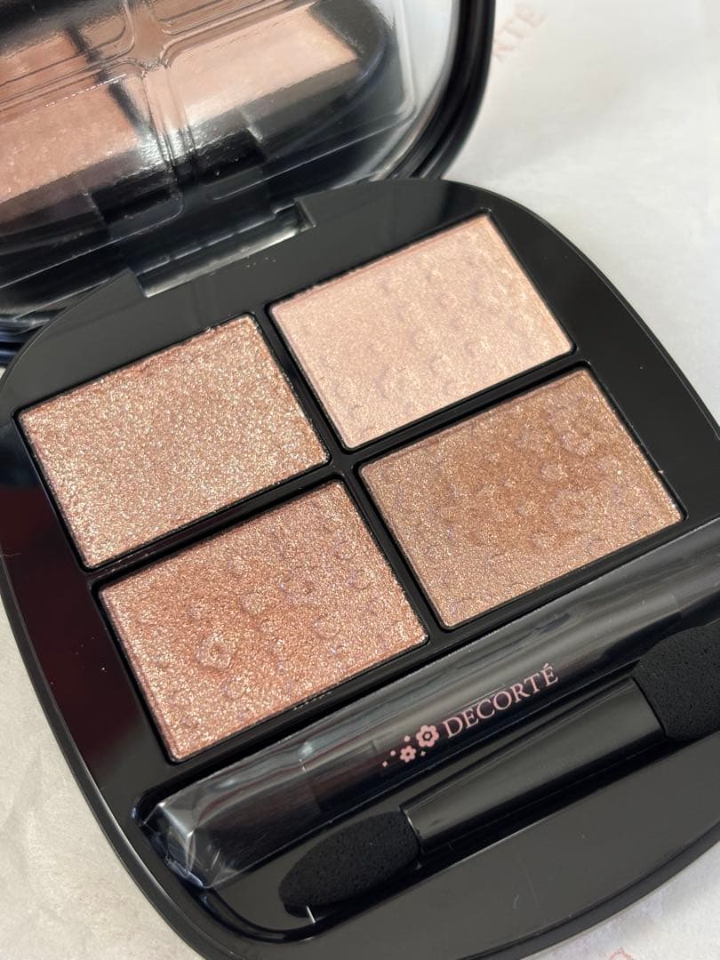 コスメデコルテ　エターナルブルーム　アイシャドウ　08