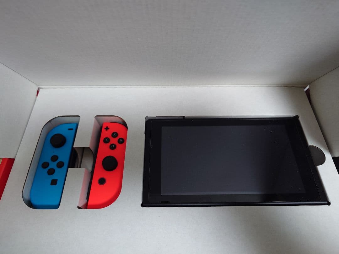 【送料込み】Nintendo Switch ネオンブルー/ネオンレッド　オマケ付