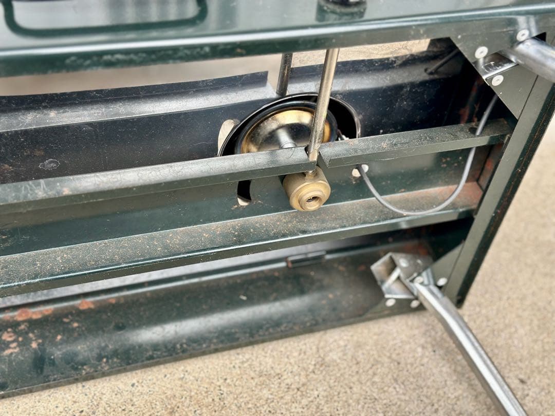 美品 キャプテンスタッグ ツーバーナーコンロ M-8254 アウトドア