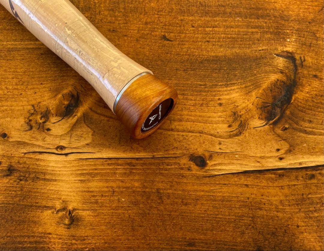 トラウトロッド　ウッドリールシート　渓流釣り　源流　天然木　スピニング　山女魚