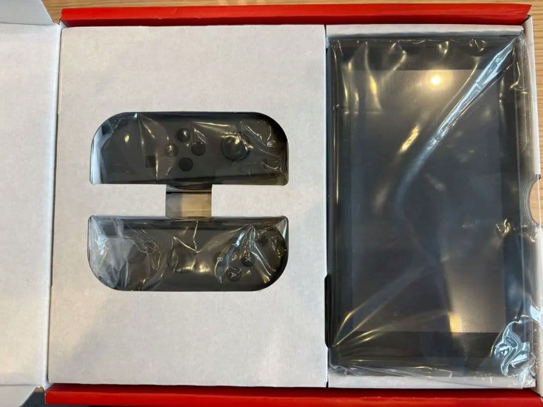 【未使用品】任天堂 Nintendo Switch 本体 グレー