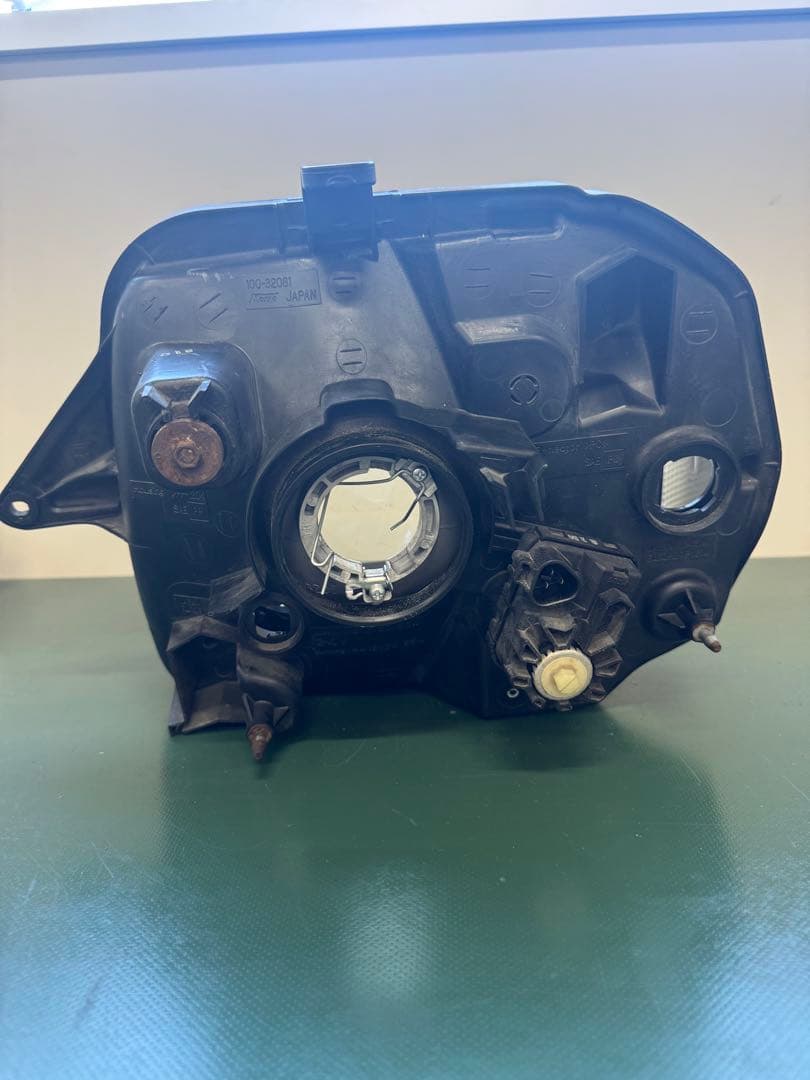 JB23ジムニー　純正ヘッドライト左右セットLEDヘッドランプH4付き