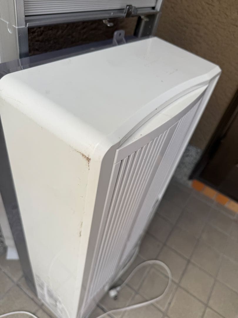 窓用エアコン ホワイト　KAW-1902