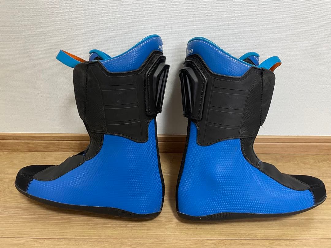 【美品】LANGE RS 130 スキー ブーツ(男性用)