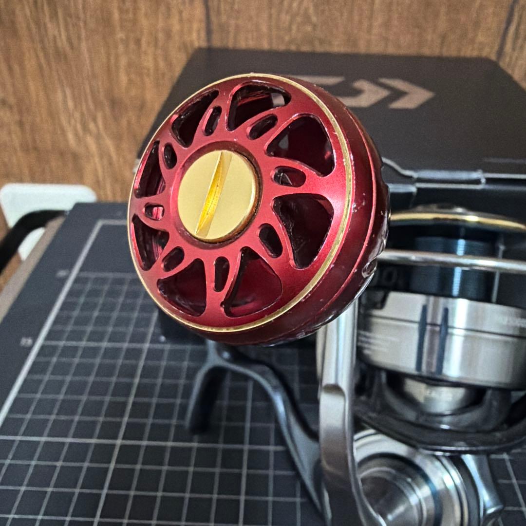 DAIWA 19 CERTATE LT5000Ｄ　スピニングリール　SLP ノブ