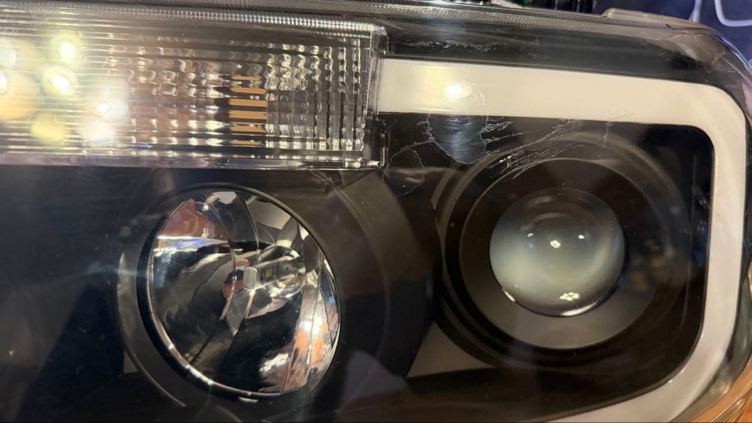 セコイア/タンドラ　ヘッドライト左右セット