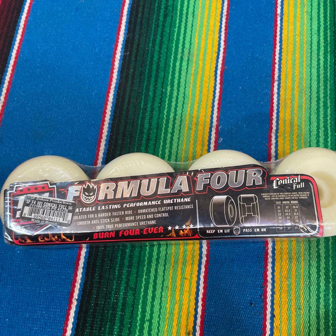 スピットファイアSPITFIRE Formula Four 101 56mm