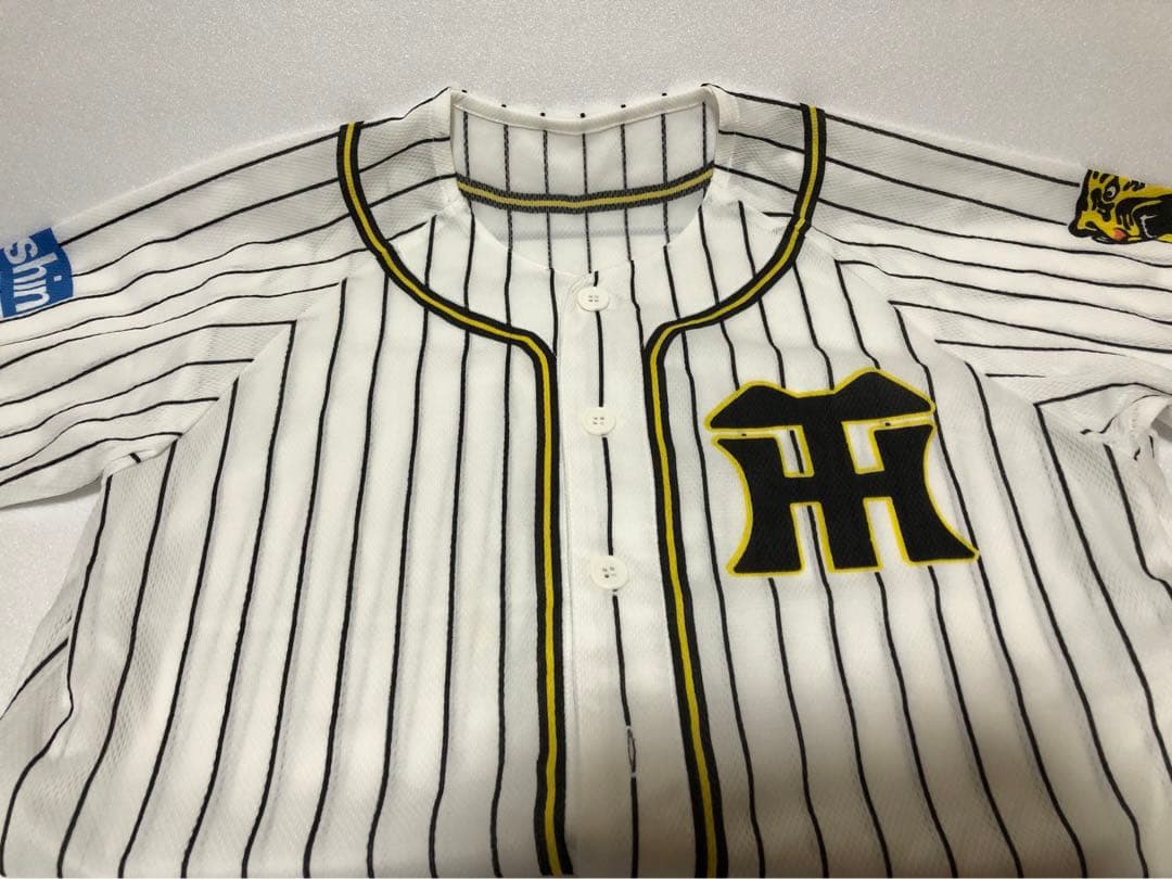 阪神タイガース　ユニフォーム　7点セット