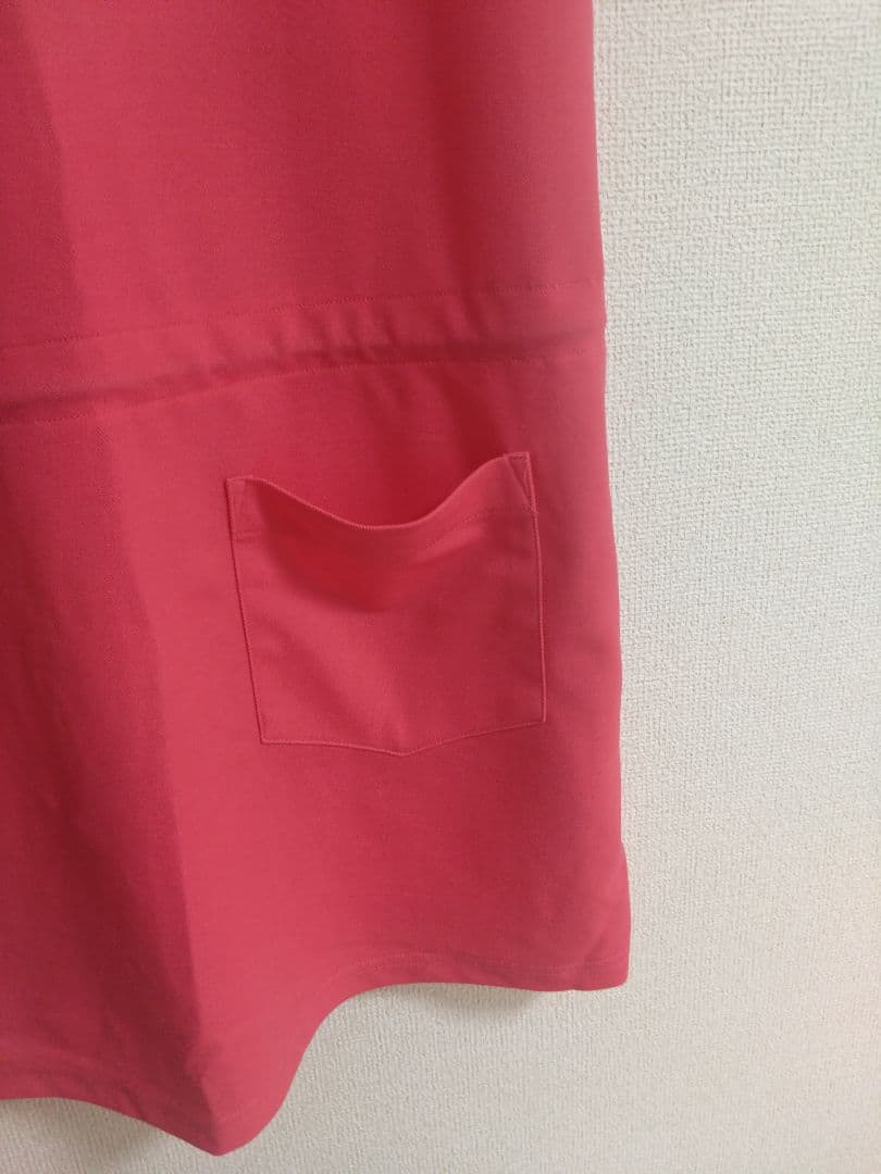 adidas ピンク ポロシャツ ワンピース