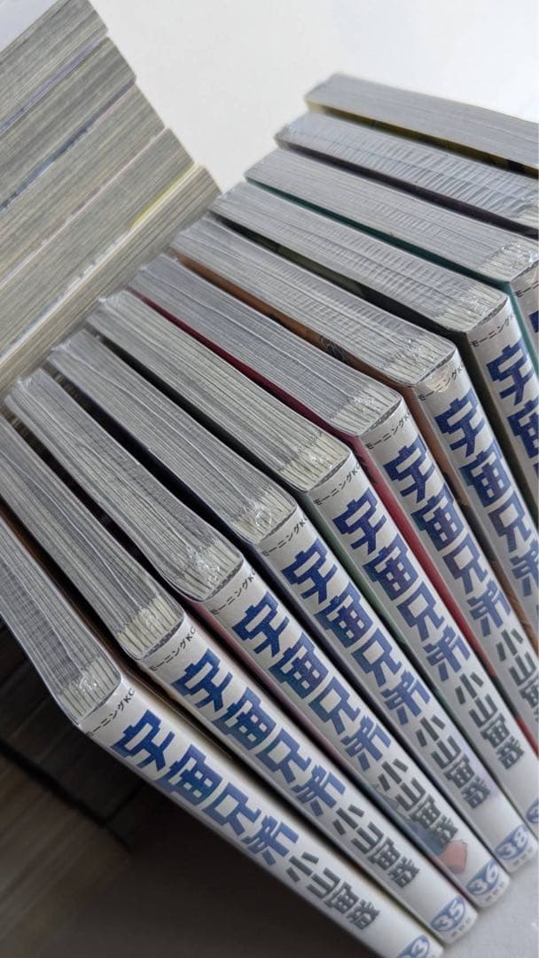 m*m様 宇宙兄弟　全巻　45冊　初版19冊　未開封12冊 しおり付　もうすぐ完