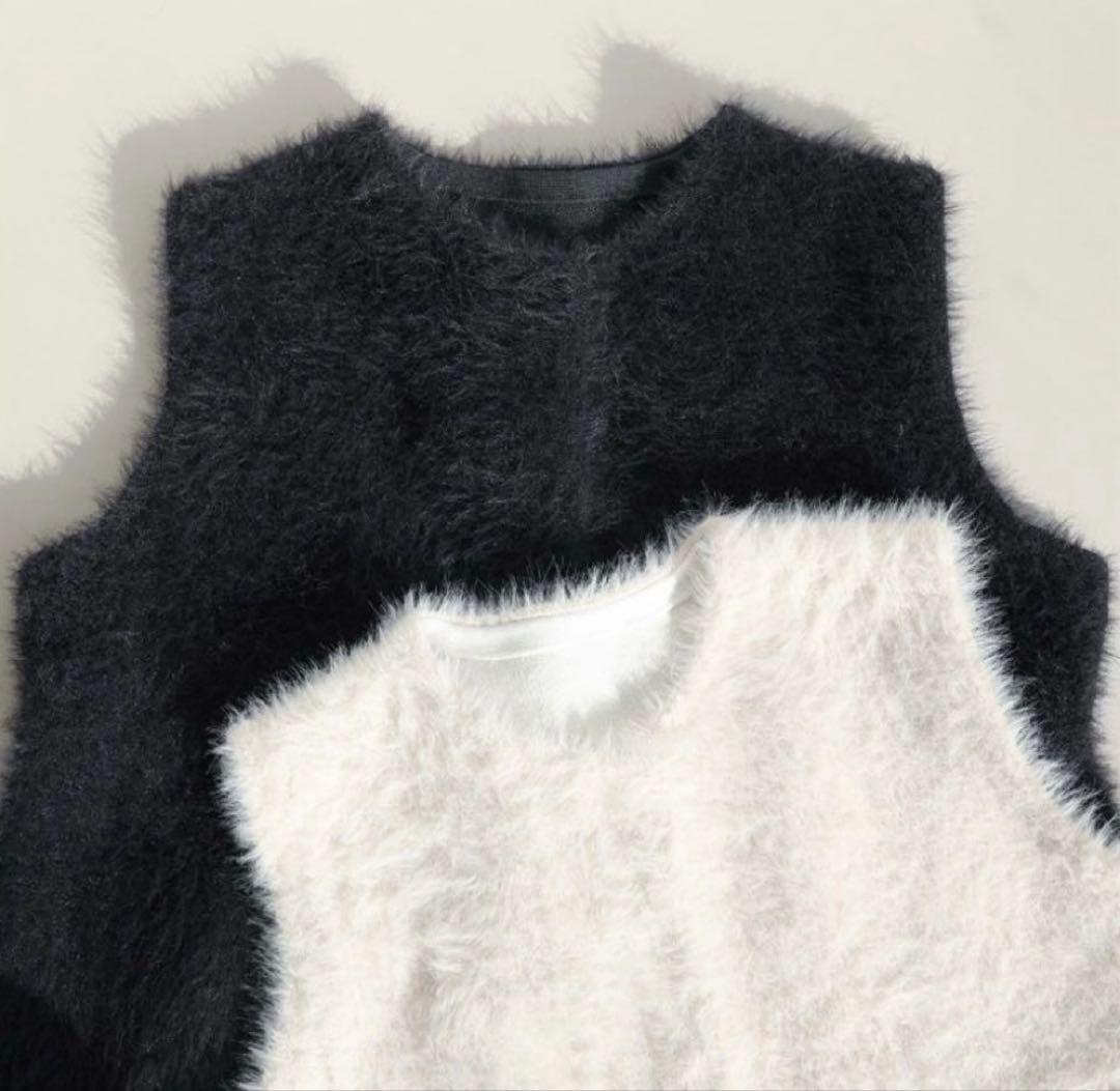 トゥモローランド　　フェザーヤーン ペプラムベスト　新品　タグ付　人気完売品