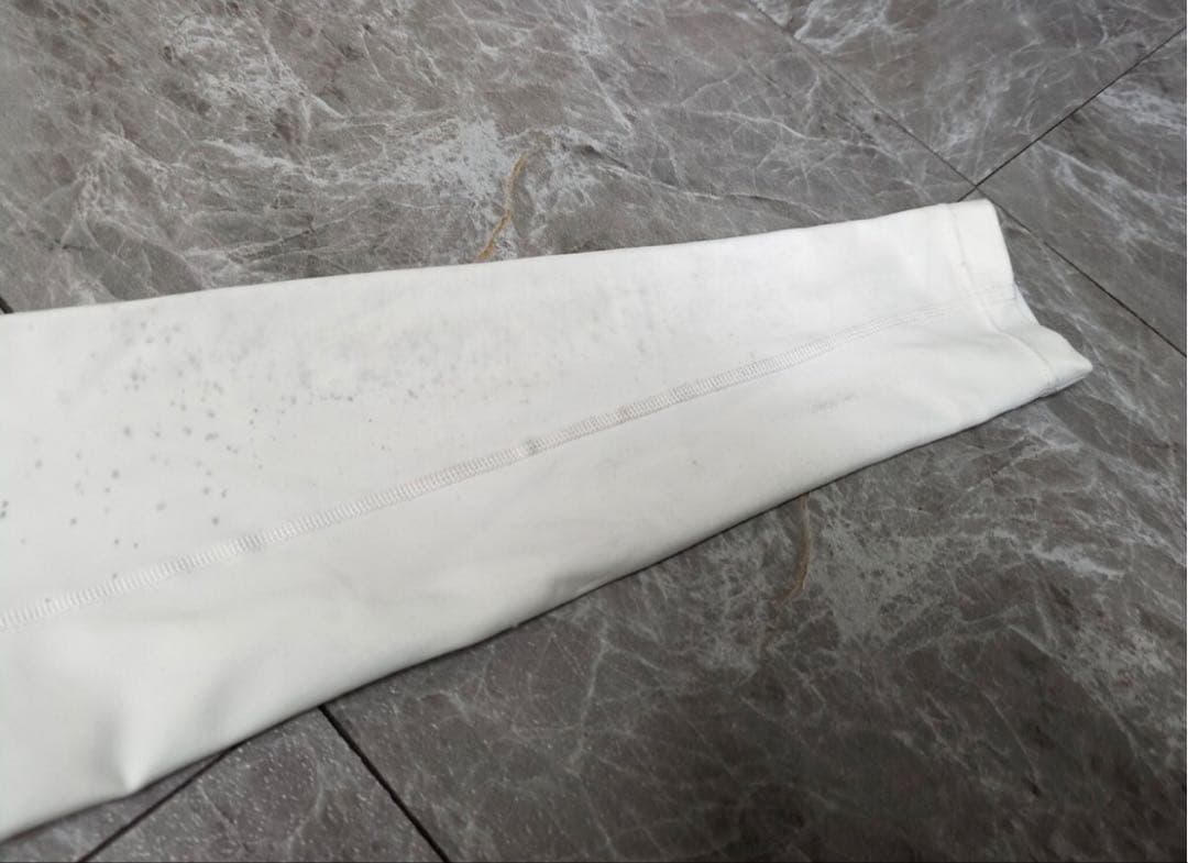 OAKLEY ホワイト長袖アンダーシャツ センターロゴ y2k L 二枚セット