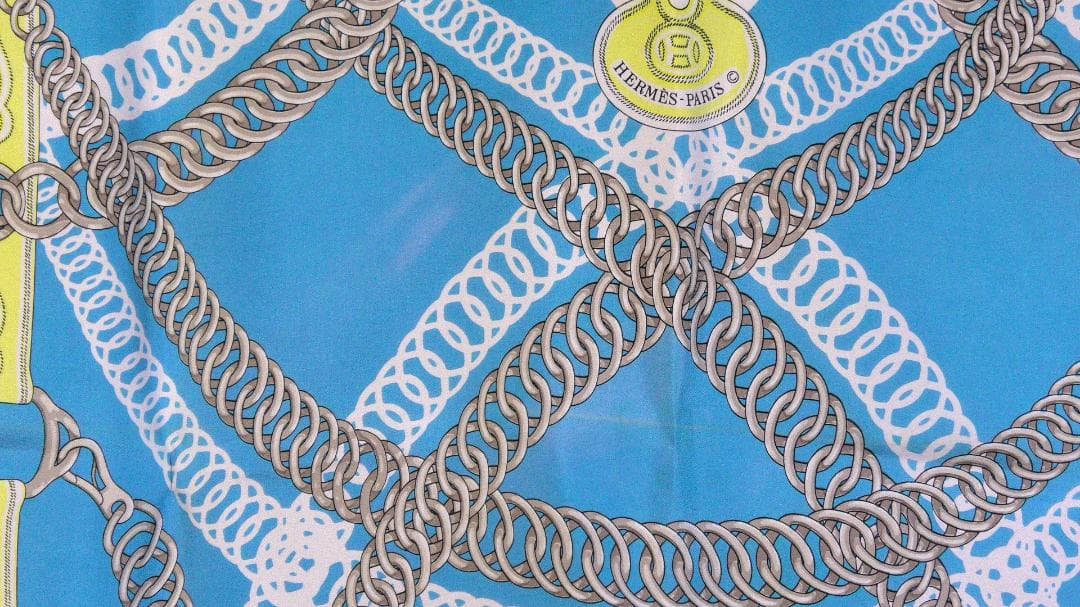 HERMES エルメス　大判スカーフ　カレ90　 D470