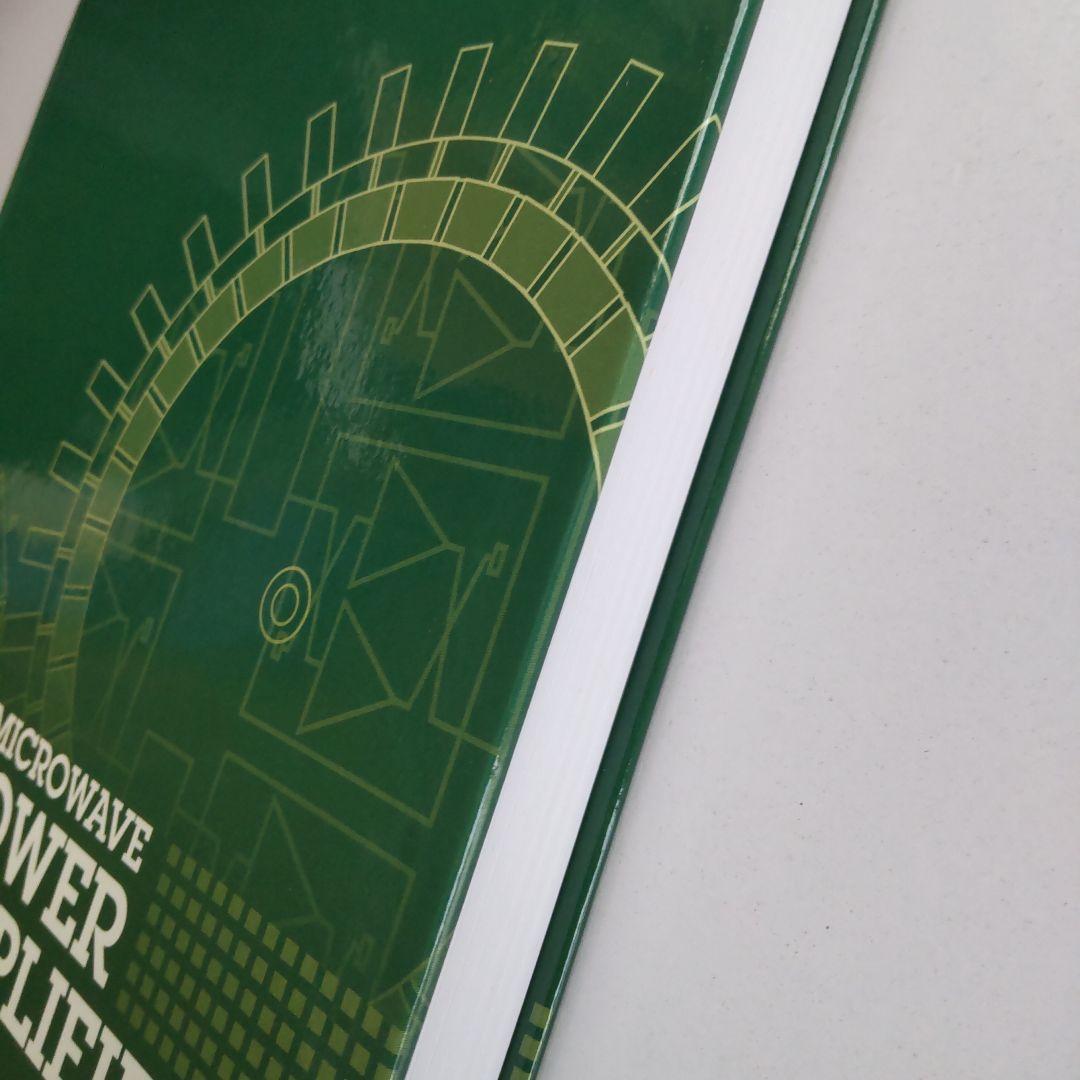 洋書 Solid-State Microwave High-Power Amp