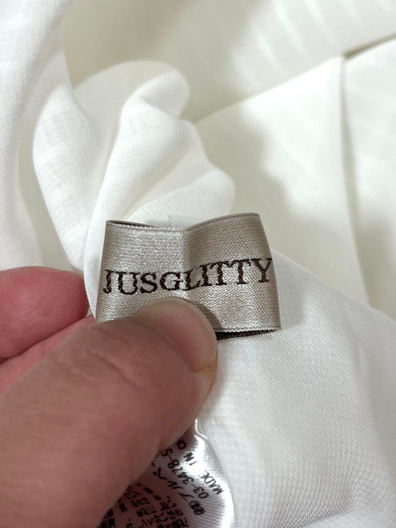 【美品】ジャスグリッティー シアーストライプラッフルブラウス オフィス