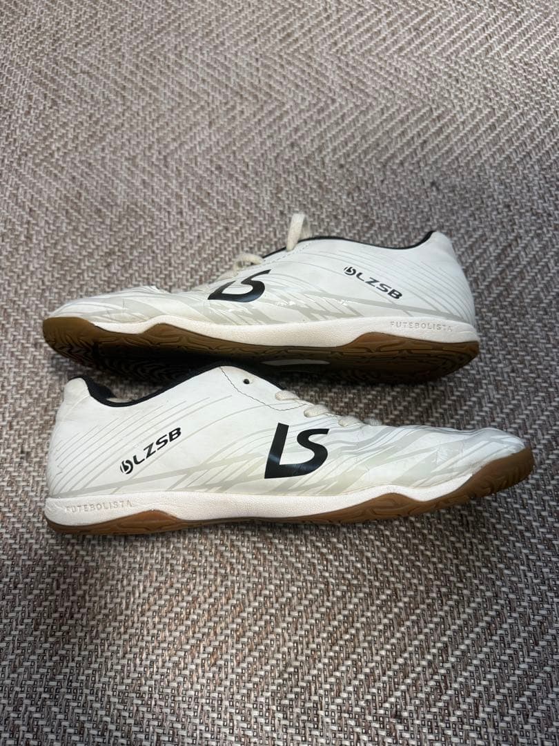 LSZB サッカーシューズ ホワイト adidasトレニングシューズ