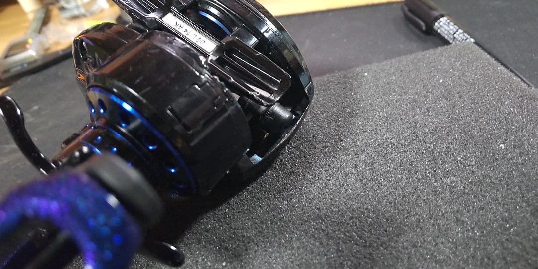 最終お値下げAbu Garcia Revo Deez 6-L軽量化146g